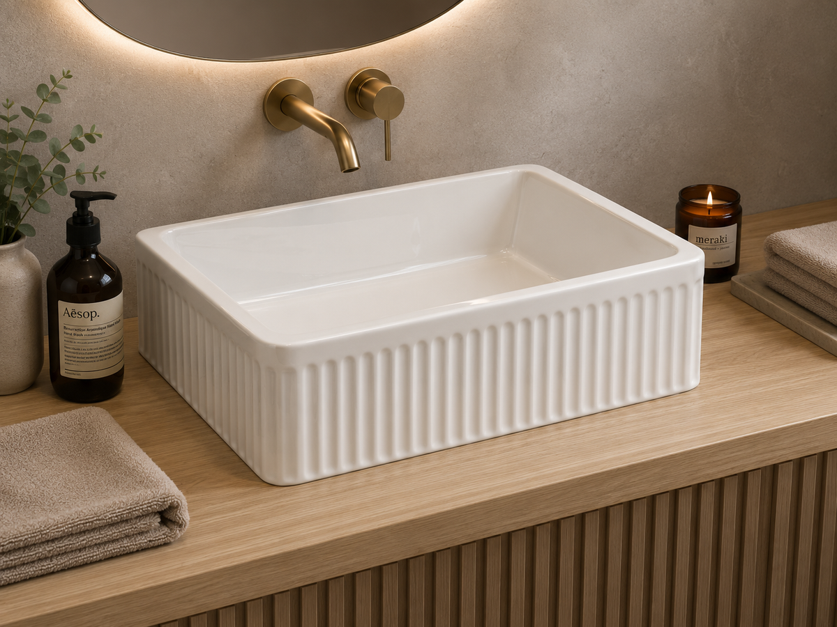 LUCIO countertop porcelain washbasin