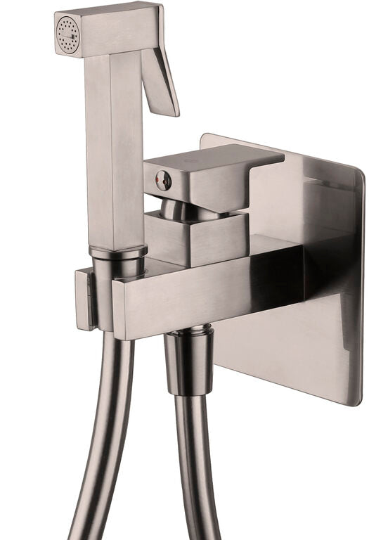 Recessed bidet faucet